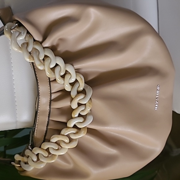 Max Studio Ruched Chain Handbag ❤️ - Picture 2 of 6